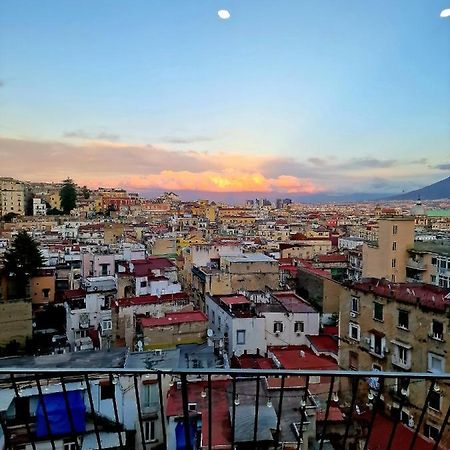 Olivella21 Luxury Apartment Montesanto Napoli Bagian luar foto