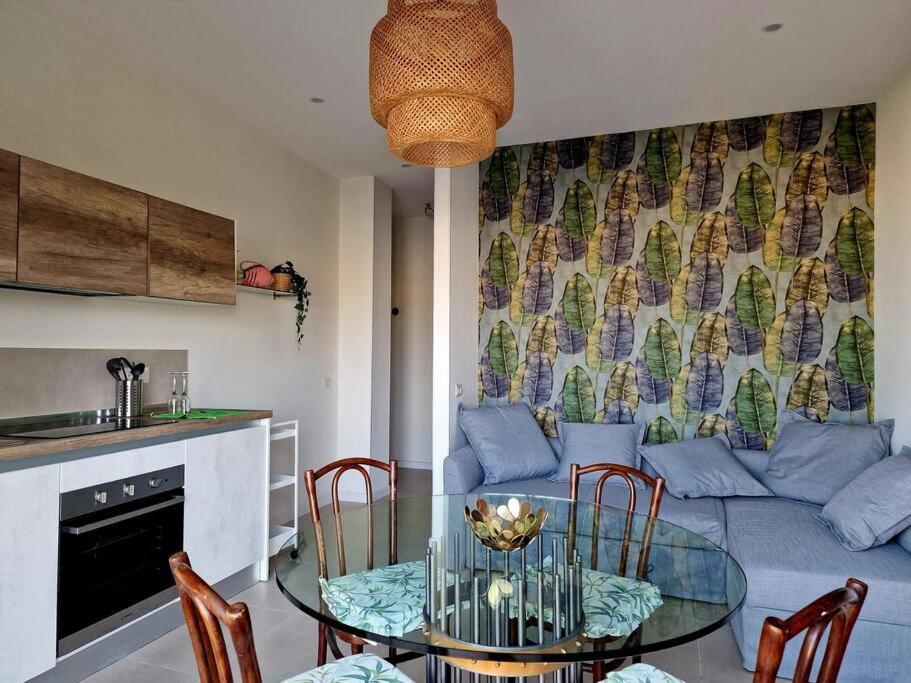 Olivella21 Luxury Apartment Montesanto Napoli Bagian luar foto
