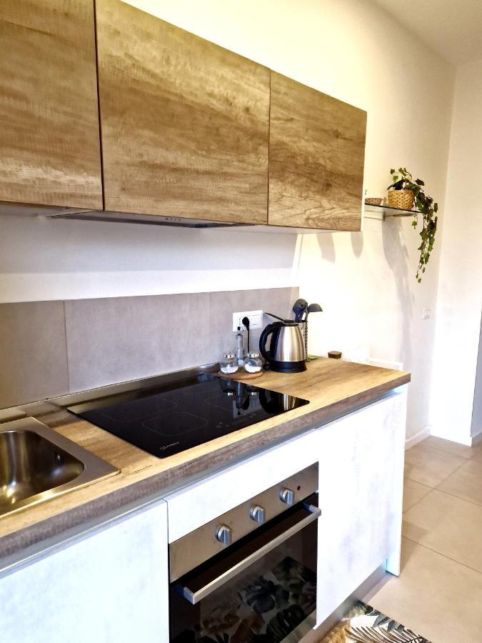 Olivella21 Luxury Apartment Montesanto Napoli Bagian luar foto